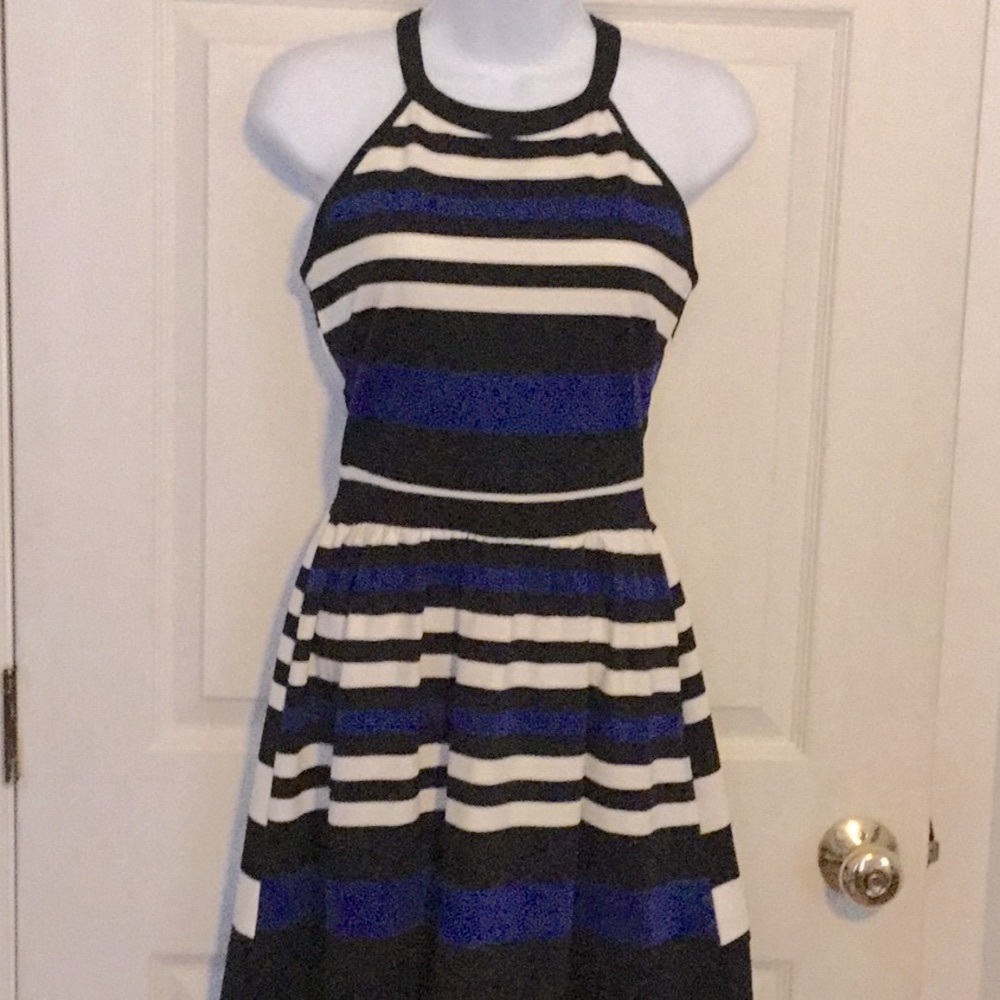 SPEECHLESS..HALTER DRESS..homecoming/summer/party XS